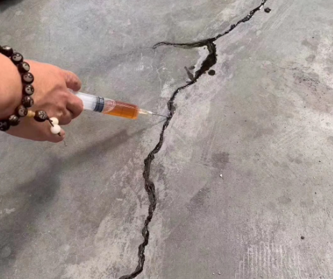 巴音郭楞混凝土裂缝修补技术详解​