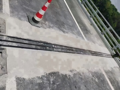 巴音郭楞伸缩缝更换后浇筑材料快速结构修补料速砼的产品特点及施工流程​